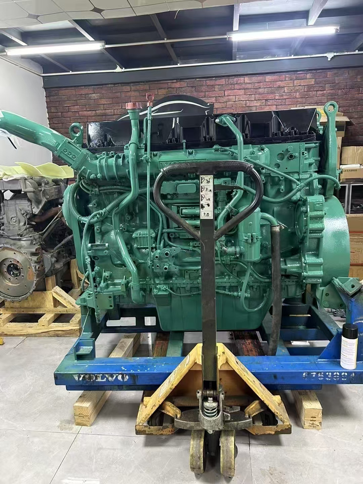 VOLVO D13 - Motor pro Rýpadlo: obrázek 3 VOLVO D13 - Motor pro Rýpadlo: obrázek 3