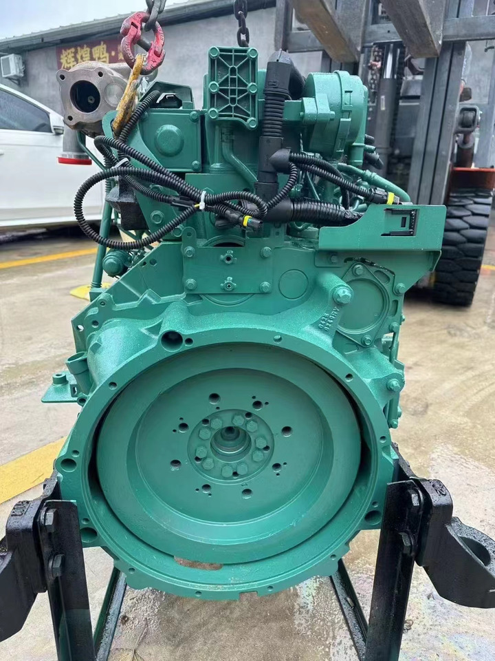 VOLVO D6E - Motor pro Rýpadlo: obrázek 1 VOLVO D6E - Motor pro Rýpadlo: obrázek 1