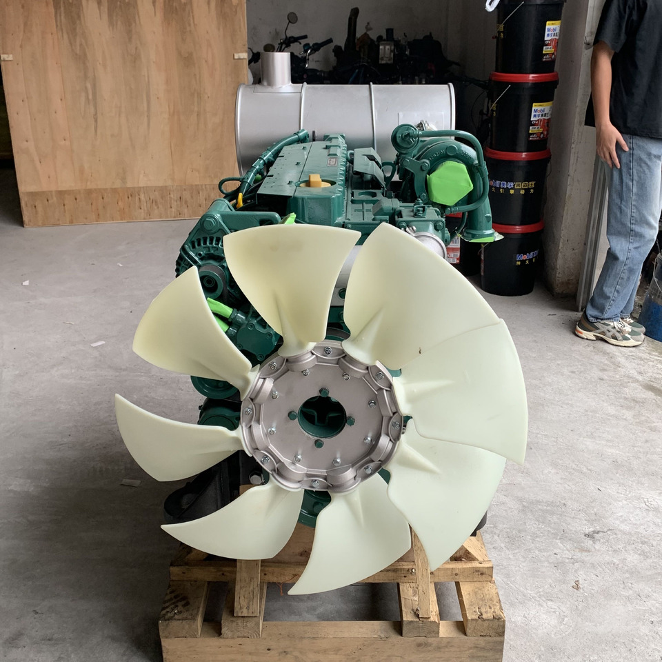 VOLVO D6E - Motor pro Rýpadlo: obrázek 3 VOLVO D6E - Motor pro Rýpadlo: obrázek 3