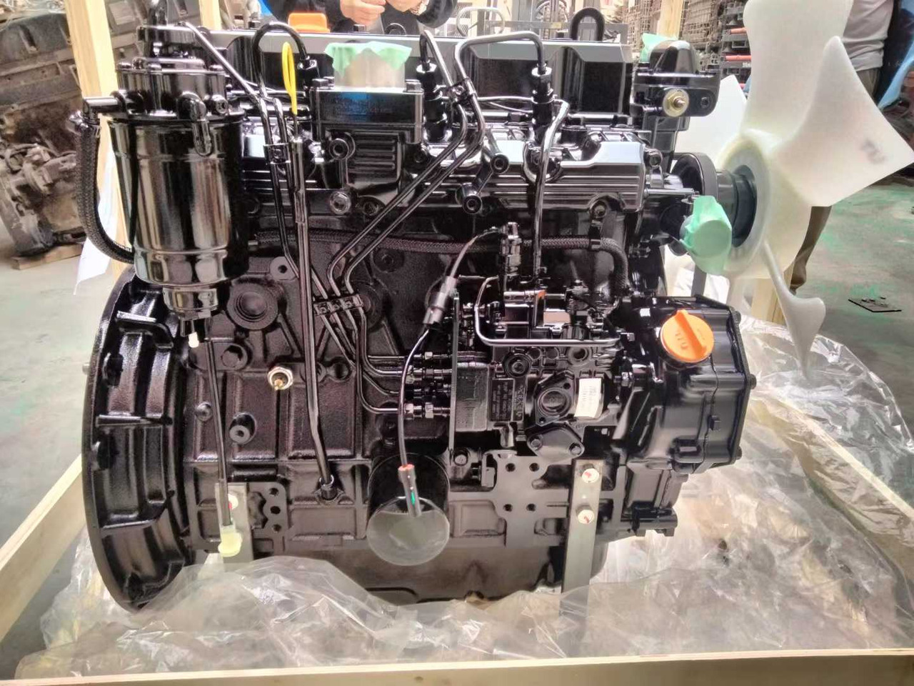 YANMAR 4TNE98 - Motor pro Stavební technika: obrázek 1 YANMAR 4TNE98 - Motor pro Stavební technika: obrázek 1