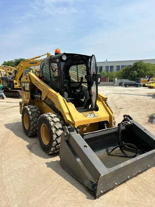 90% New Front Loader Tractor CAT 246D Skid Steer Loader / Used Cat 226B 246C 246d Mini Skid Steer Loader in Stock - Smykový nakladač: obrázek 4 90% New Front Loader Tractor CAT 246D Skid Steer Loader / Used Cat 226B 246C 246d Mini Skid Steer Loader in Stock - Smykový nakladač: obrázek 4
