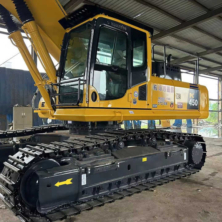 90% New KOMATSU PC450-8 Used Excavator Construction Excavators, Strong Power, Low Price, and Very Good Quality - Pásové rýpadlo: obrázek 1 90% New KOMATSU PC450-8 Used Excavator Construction Excavators, Strong Power, Low Price, and Very Good Quality - Pásové rýpadlo: obrázek 1