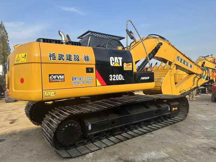 95% New Well Maintained Low Working Hours Used Excavator CAT320D CAT320d Used Excavator for Sale at the Lowest Price - Pásové rýpadlo: obrázek 2 95% New Well Maintained Low Working Hours Used Excavator CAT320D CAT320d Used Excavator for Sale at the Lowest Price - Pásové rýpadlo: obrázek 2