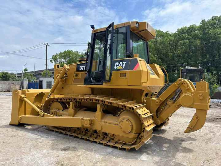 CAT D7G Bulldozer/Used CAT D7G D7H D8R Bulldozer with Ripper,construction Equipment Bulldozer - Buldozer: obrázek 4 CAT D7G Bulldozer/Used CAT D7G D7H D8R Bulldozer with Ripper,construction Equipment Bulldozer - Buldozer: obrázek 4