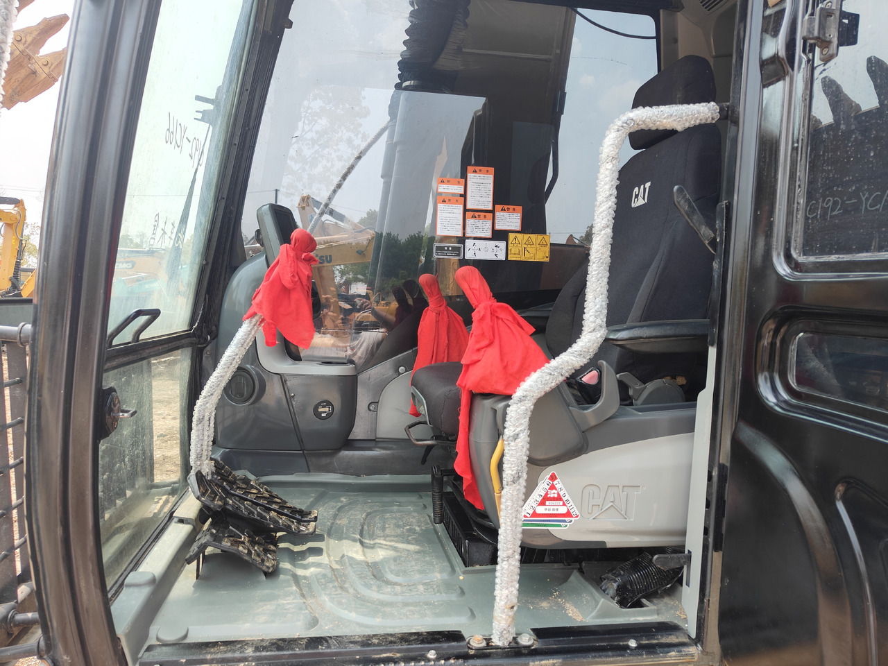 CATERPILLAR Used Excavator 312D CAT High Quality - Pásové rýpadlo: obrázek 4 CATERPILLAR Used Excavator 312D CAT High Quality - Pásové rýpadlo: obrázek 4
