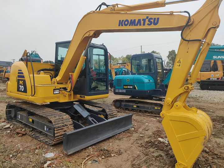 Cheap Used Komatsu PC70-8 Crawler Excavator with High Efficiency Used Heavy Machinery Komatsu PC70-8 Digger Cheap for Sale - Pásové rýpadlo: obrázek 3 Cheap Used Komatsu PC70-8 Crawler Excavator with High Efficiency Used Heavy Machinery Komatsu PC70-8 Digger Cheap for Sale - Pásové rýpadlo: obrázek 3