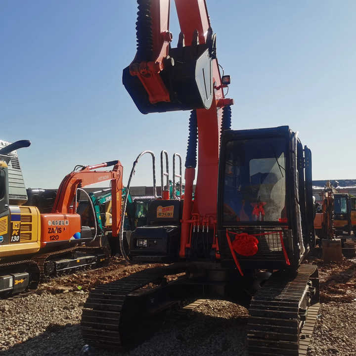 Japan Original Hitachi ZX120 Crawler Excavator Perfect for Various Projects Available Used Excavators for Sale - Pásové rýpadlo: obrázek 5 Japan Original Hitachi ZX120 Crawler Excavator Perfect for Various Projects Available Used Excavators for Sale - Pásové rýpadlo: obrázek 5