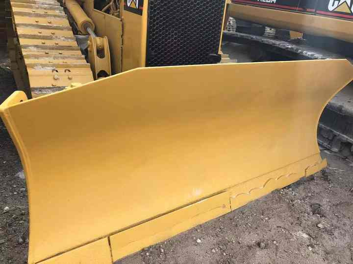 Nice Condition D4h Cat Bulldozer CAT Used Dozer for Sale - Buldozer: obrázek 3 Nice Condition D4h Cat Bulldozer CAT Used Dozer for Sale - Buldozer: obrázek 3