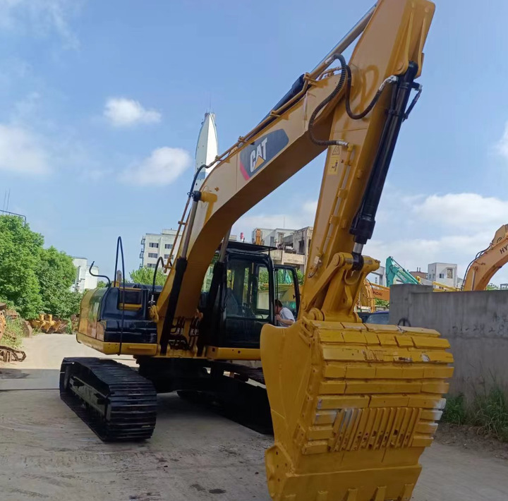 Original CAT 320D Used Excavators Machine CAT 320D 320B Crawler Excavator 20tons Construction Machinery Price - Rýpadlo: obrázek 1 Original CAT 320D Used Excavators Machine CAT 320D 320B Crawler Excavator 20tons Construction Machinery Price - Rýpadlo: obrázek 1