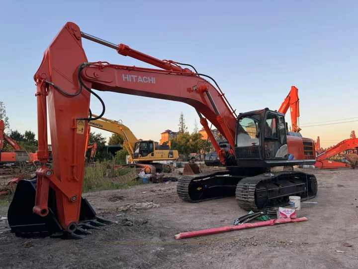 Original Japan Hitachi ZX350 Excavator Hitachi Excavator in Low Price for Hot Sale - Pásové rýpadlo: obrázek 5 Original Japan Hitachi ZX350 Excavator Hitachi Excavator in Low Price for Hot Sale - Pásové rýpadlo: obrázek 5