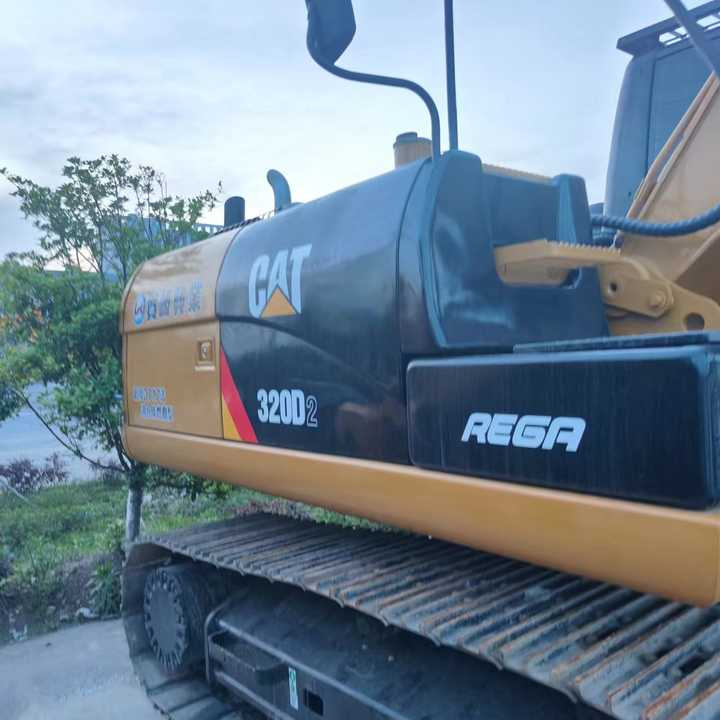 Reasonable Price Japan Original 330d2 Caterpillar Excavator CAT USED 329D2 320D2 325D 315D Excavator - Pásové rýpadlo: obrázek 3 Reasonable Price Japan Original 330d2 Caterpillar Excavator CAT USED 329D2 320D2 325D 315D Excavator - Pásové rýpadlo: obrázek 3
