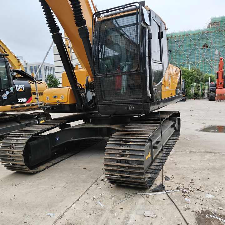 South Korea Low Price Hyundai 220lc-9s Excavator Hyundai 22ton Excavator Hot Sale - Pásové rýpadlo: obrázek 5 South Korea Low Price Hyundai 220lc-9s Excavator Hyundai 22ton Excavator Hot Sale - Pásové rýpadlo: obrázek 5
