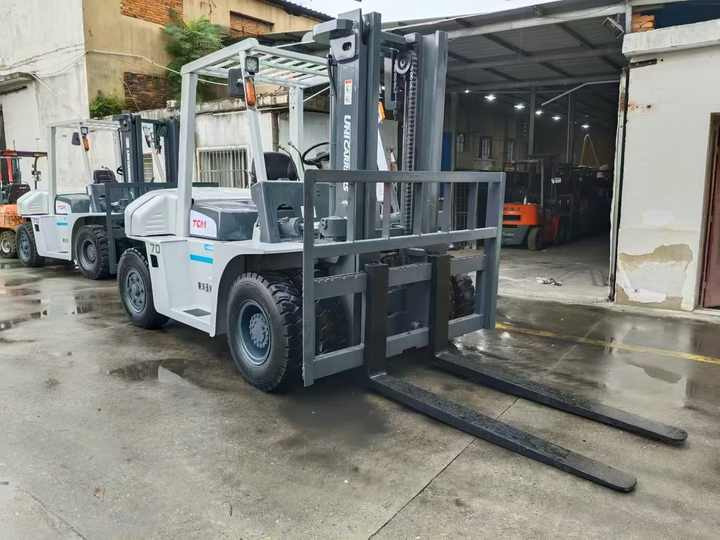 TCM 70 Diesel Forklift 7 Ton | Heavy-Duty Industrial Forklift | Warehouse/Construction Equipment - Vysokozdvižný vozík: obrázek 2 TCM 70 Diesel Forklift 7 Ton | Heavy-Duty Industrial Forklift | Warehouse/Construction Equipment - Vysokozdvižný vozík: obrázek 2