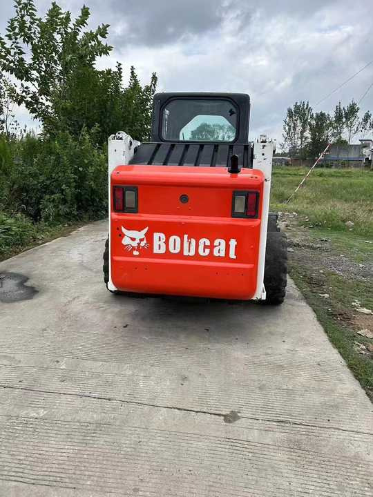 USED BOBCAT S160 Skid-steer Loader with Very Good Performance Is for Sale at a Low Price. - Smykový nakladač: obrázek 5 USED BOBCAT S160 Skid-steer Loader with Very Good Performance Is for Sale at a Low Price. - Smykový nakladač: obrázek 5