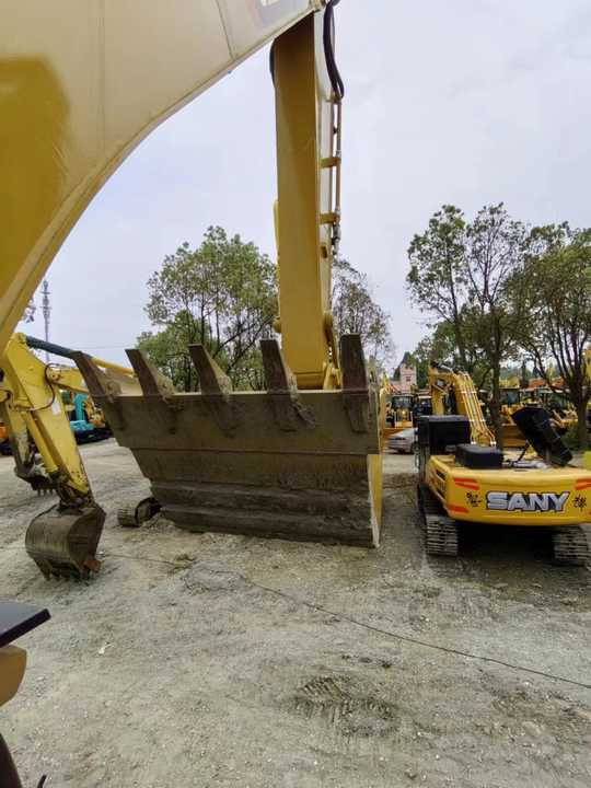 Used Digger CAT 323DL Construction Machinery Construction Digger Used CAT 323DL Cheap Excavator - Pásové rýpadlo: obrázek 2 Used Digger CAT 323DL Construction Machinery Construction Digger Used CAT 323DL Cheap Excavator - Pásové rýpadlo: obrázek 2