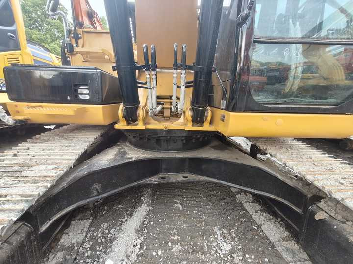 Used Digger CAT 329D2 Construction Machinery Construction Digger Used CAT 329D2 Cheap Excavator - Pásové rýpadlo: obrázek 4 Used Digger CAT 329D2 Construction Machinery Construction Digger Used CAT 329D2 Cheap Excavator - Pásové rýpadlo: obrázek 4