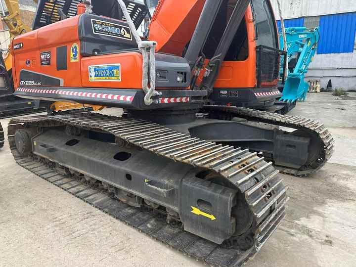 Used Digger Doosan DX225LC-9T Construction Machinery Construction Digger Used Doosan DX225LC-9T Cheap Excavator - Pásové rýpadlo: obrázek 3 Used Digger Doosan DX225LC-9T Construction Machinery Construction Digger Used Doosan DX225LC-9T Cheap Excavator - Pásové rýpadlo: obrázek 3