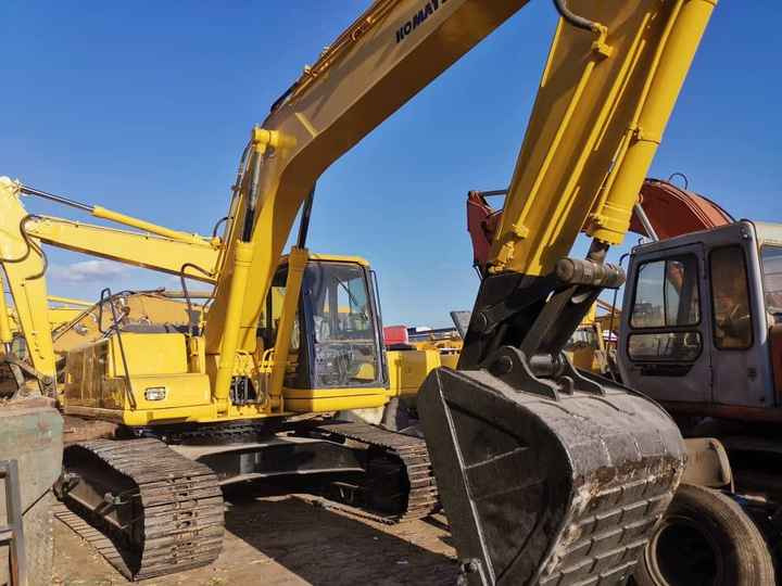 Used Good Quality Japan Original PC200-6 in Good Condition PC200-6 Komatsu - Pásové rýpadlo: obrázek 4 Used Good Quality Japan Original PC200-6 in Good Condition PC200-6 Komatsu - Pásové rýpadlo: obrázek 4