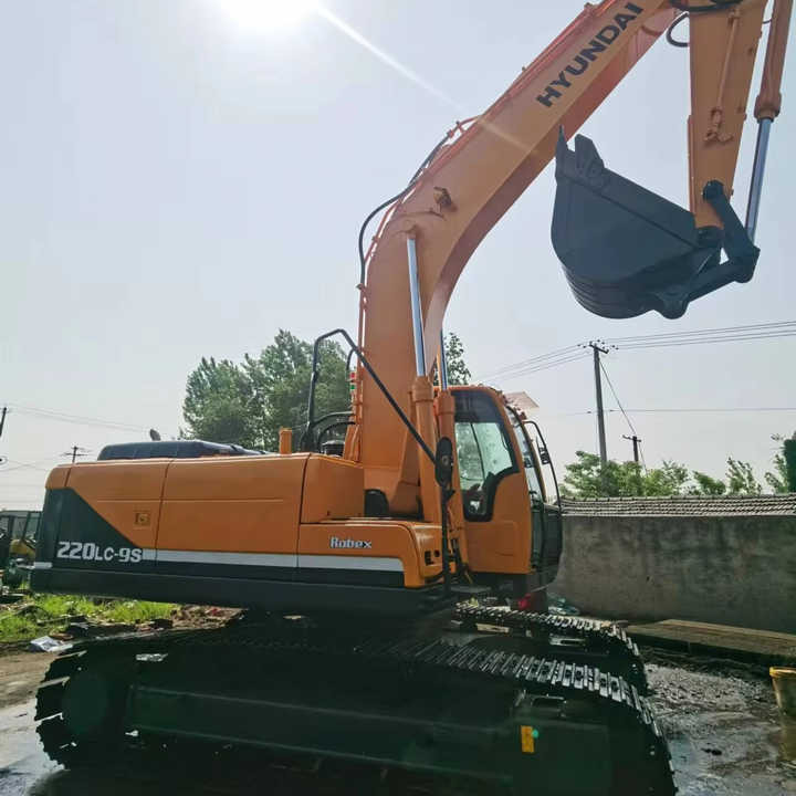 Used HYUNDAI R220-9S New Model Excavator Second Hand Machine Popular Brand Korean hyundai Hydraulic Machinery - Pásové rýpadlo: obrázek 1 Used HYUNDAI R220-9S New Model Excavator Second Hand Machine Popular Brand Korean hyundai Hydraulic Machinery - Pásové rýpadlo: obrázek 1