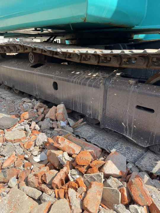 Used High-quality Original Japan Kobelco SK60 Crawler Excavator in Hefei - Rýpadlo: obrázek 5 Used High-quality Original Japan Kobelco SK60 Crawler Excavator in Hefei - Rýpadlo: obrázek 5