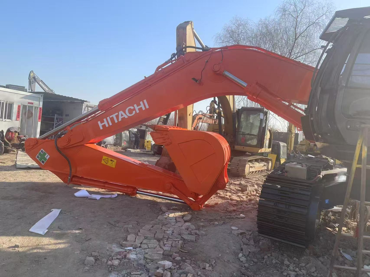 Used Hitachi EX210-3G Excavator for Sale - Pásové rýpadlo: obrázek 4 Used Hitachi EX210-3G Excavator for Sale - Pásové rýpadlo: obrázek 4