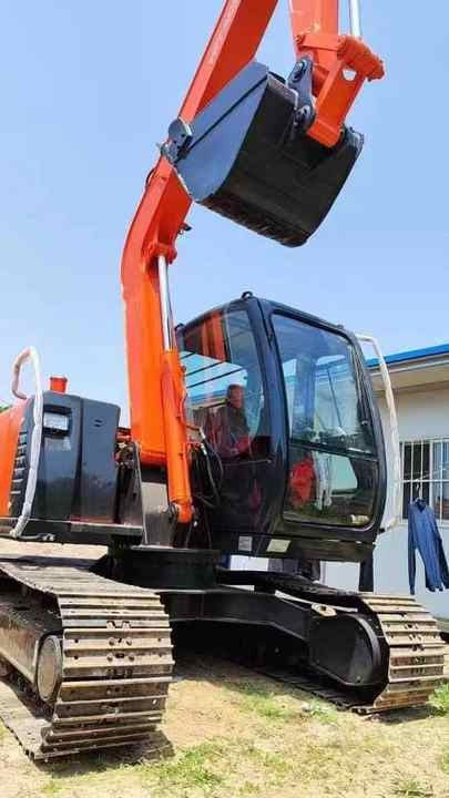 Used Hitachi Excavator ZX70 7ton Japan Import Second Hand Small Crawler ZX70 Excavator for Sale - Pásové rýpadlo: obrázek 2 Used Hitachi Excavator ZX70 7ton Japan Import Second Hand Small Crawler ZX70 Excavator for Sale - Pásové rýpadlo: obrázek 2