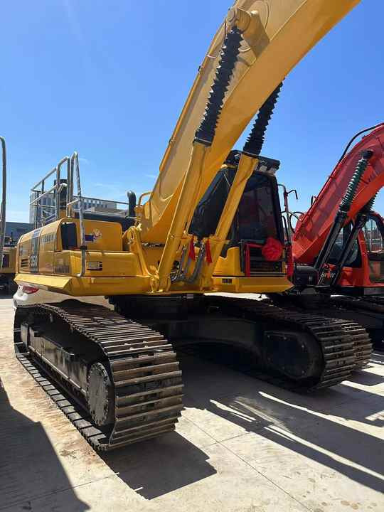 Used Japan Brand komatsu Pc350-7 with High Quality Used Engineering & Construction Machinery - Pásové rýpadlo: obrázek 4 Used Japan Brand komatsu Pc350-7 with High Quality Used Engineering & Construction Machinery - Pásové rýpadlo: obrázek 4