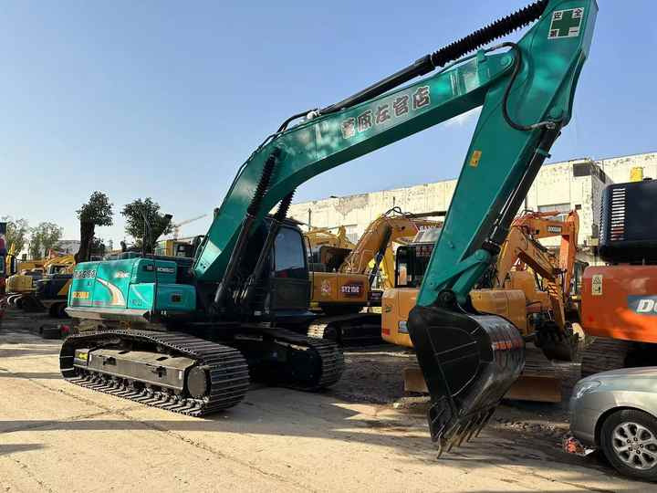 Used Japan Kobelco SK200-8 Crawler Excavator New Arrival Earth-moving Machine for Sale - Pásové rýpadlo: obrázek 5 Used Japan Kobelco SK200-8 Crawler Excavator New Arrival Earth-moving Machine for Sale - Pásové rýpadlo: obrázek 5