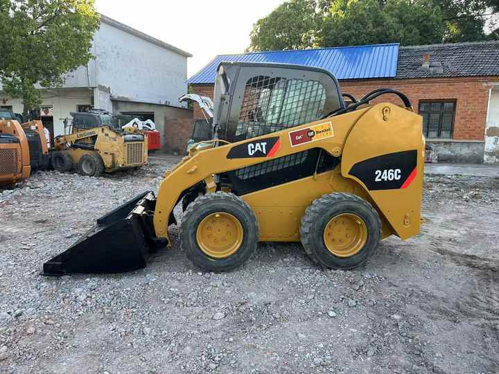 Used Original Caterpillar 246c Skid Steer Loader for Sale Used Cat226b 246c 246d Skid Steer Loader - Smykový nakladač: obrázek 5 Used Original Caterpillar 246c Skid Steer Loader for Sale Used Cat226b 246c 246d Skid Steer Loader - Smykový nakladač: obrázek 5