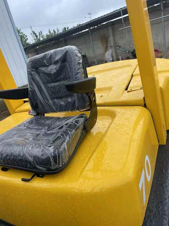 Used TCM FG70 Forklift 7 Ton | Low Hours | Well-Maintained | Affordable Material Handling Machinery - Vysokozdvižný vozík: obrázek 3 Used TCM FG70 Forklift 7 Ton | Low Hours | Well-Maintained | Affordable Material Handling Machinery - Vysokozdvižný vozík: obrázek 3