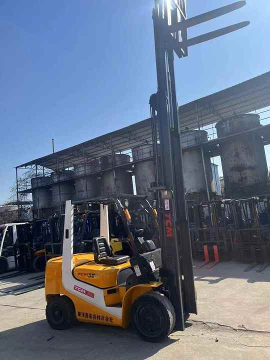 Very Good Condition and Cheap Price 3 Tonne TCM Forklift Run Performance TCM30 Forklift for Sale - Vysokozdvižný vozík: obrázek 4 Very Good Condition and Cheap Price 3 Tonne TCM Forklift Run Performance TCM30 Forklift for Sale - Vysokozdvižný vozík: obrázek 4