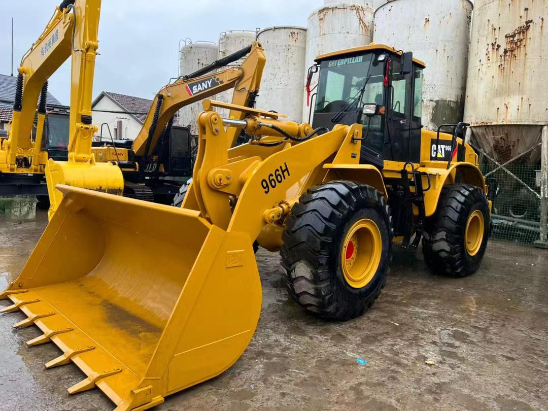 WHEEL LOADER Original Used CAT 966H Wheel Loader with High Performance on Sale Cat 966H Heavy Machinery Loader with Low Price - Kolový nakladač: obrázek 1 WHEEL LOADER Original Used CAT 966H Wheel Loader with High Performance on Sale Cat 966H Heavy Machinery Loader with Low Price - Kolový nakladač: obrázek 1
