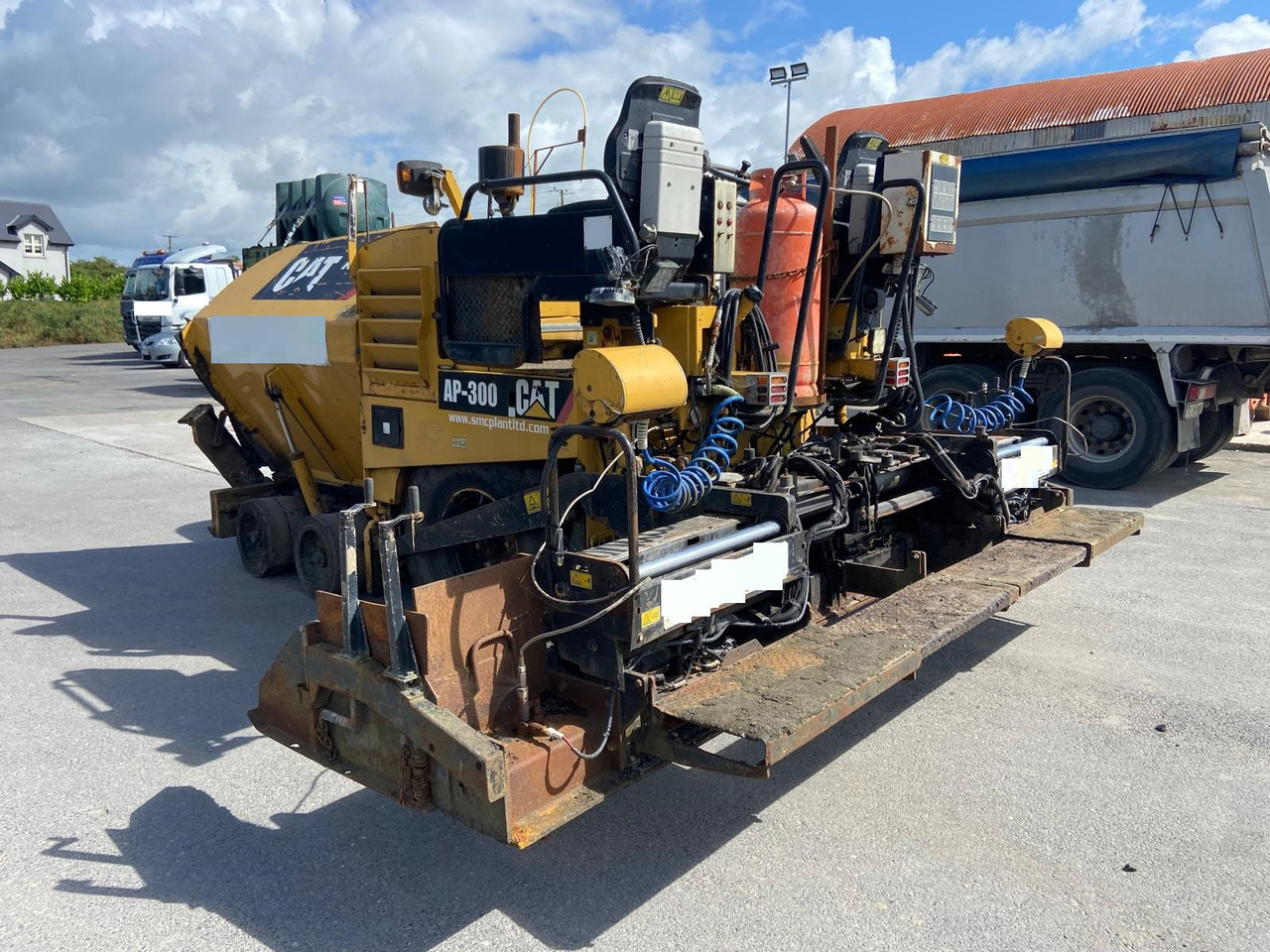 CATERPILLAR AP300 - Rýpadlo: obrázek 3 CATERPILLAR AP300 - Rýpadlo: obrázek 3