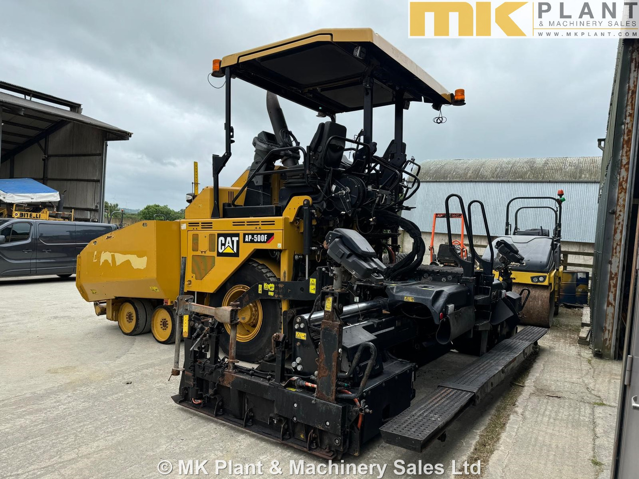 CATERPILLAR AP500F - Finišér: obrázek 3 CATERPILLAR AP500F - Finišér: obrázek 3