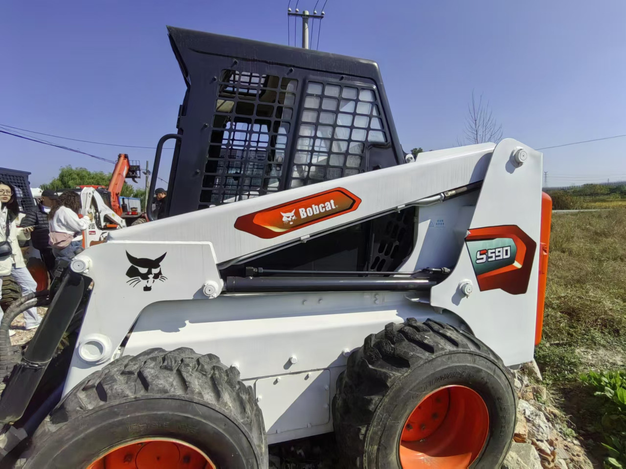 BOBCAT S590 - Smykový nakladač: obrázek 3 BOBCAT S590 - Smykový nakladač: obrázek 3