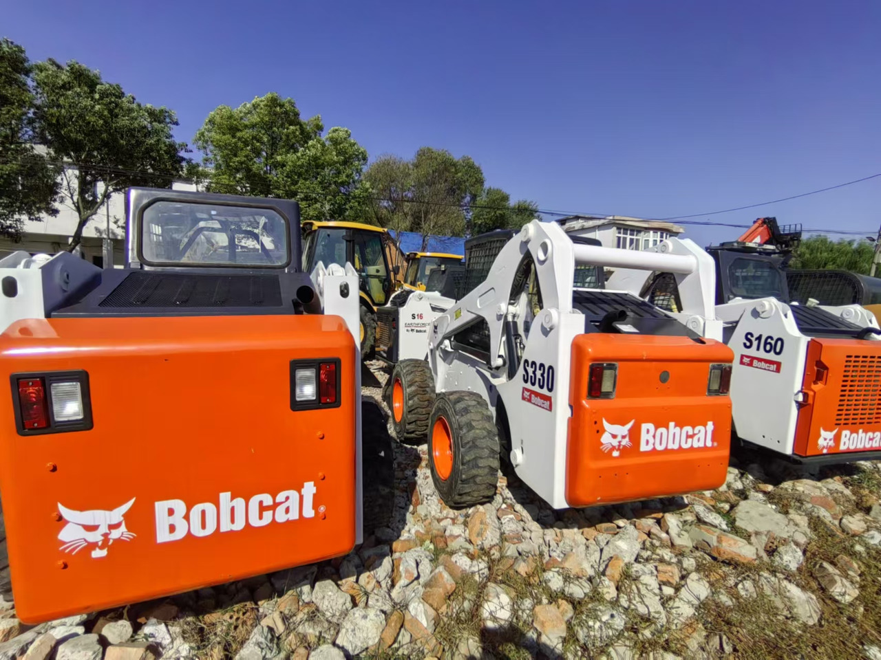 BOBCAT S590 - Smykový nakladač: obrázek 2 BOBCAT S590 - Smykový nakladač: obrázek 2