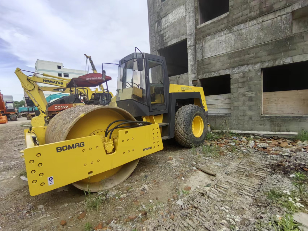 BOMAG BW217D - Silniční válec: obrázek 4 BOMAG BW217D - Silniční válec: obrázek 4