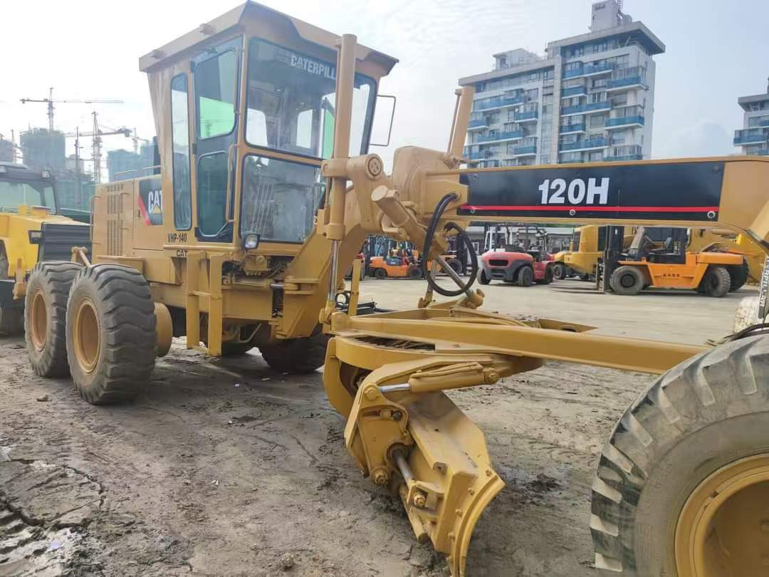 CATERPILLAR 120H - Grejdr: obrázek 3 CATERPILLAR 120H - Grejdr: obrázek 3