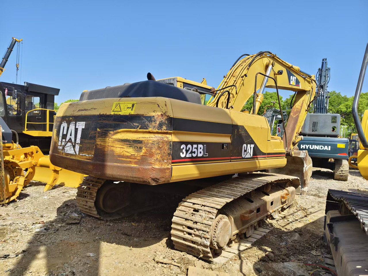 CATERPILLAR 325B - Pásové rýpadlo: obrázek 2 CATERPILLAR 325B - Pásové rýpadlo: obrázek 2