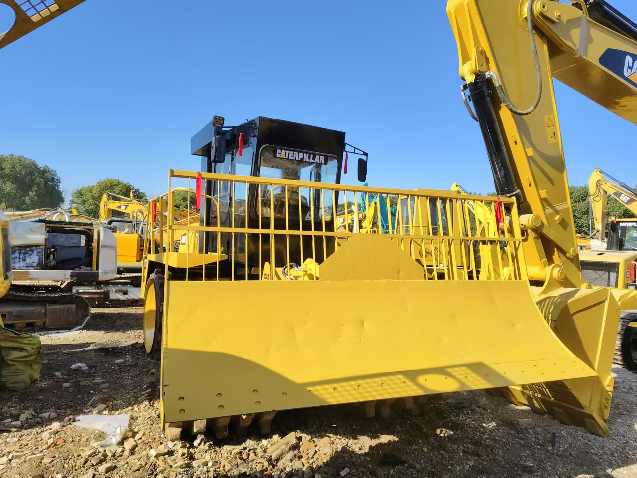 CATERPILLAR 826G - Silniční válec: obrázek 3 CATERPILLAR 826G - Silniční válec: obrázek 3