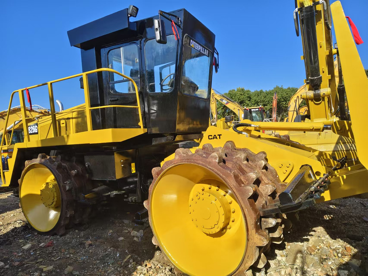 CATERPILLAR 826G - Silniční válec: obrázek 4 CATERPILLAR 826G - Silniční válec: obrázek 4