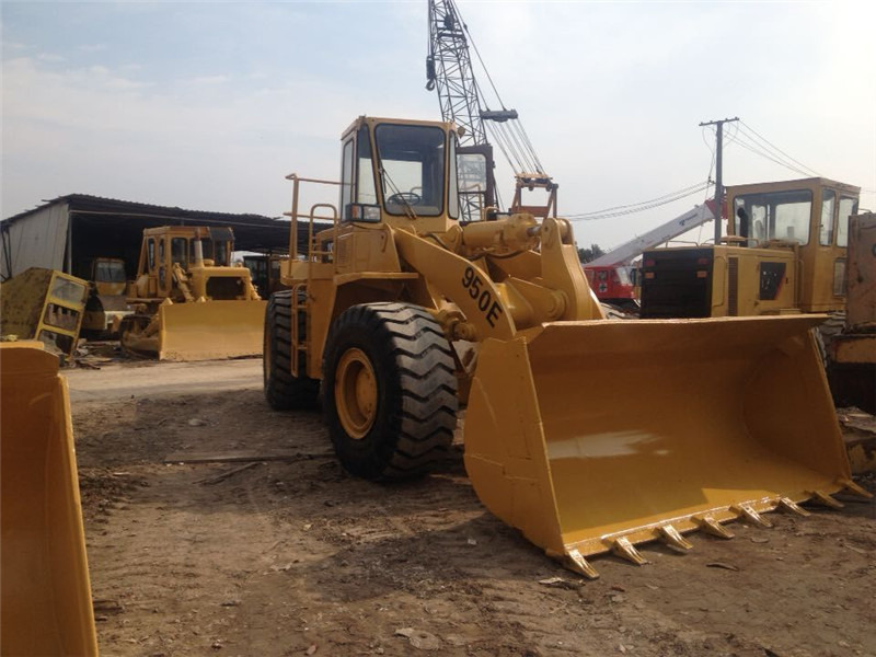 CATERPILLAR 950E - Kolový nakladač: obrázek 2 CATERPILLAR 950E - Kolový nakladač: obrázek 2