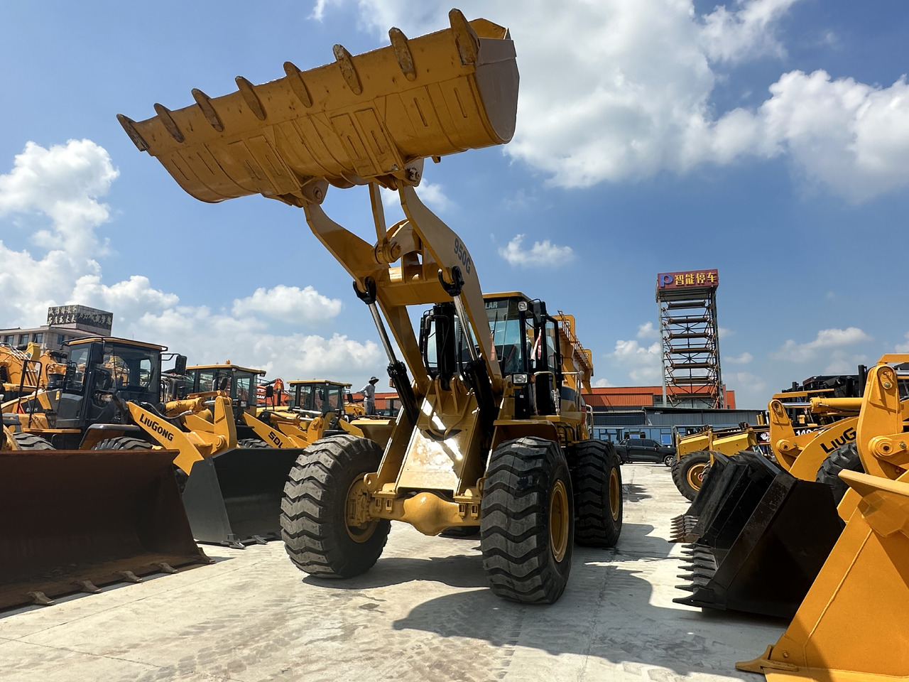 CATERPILLAR 950GC - Kolový nakladač: obrázek 4 CATERPILLAR 950GC - Kolový nakladač: obrázek 4