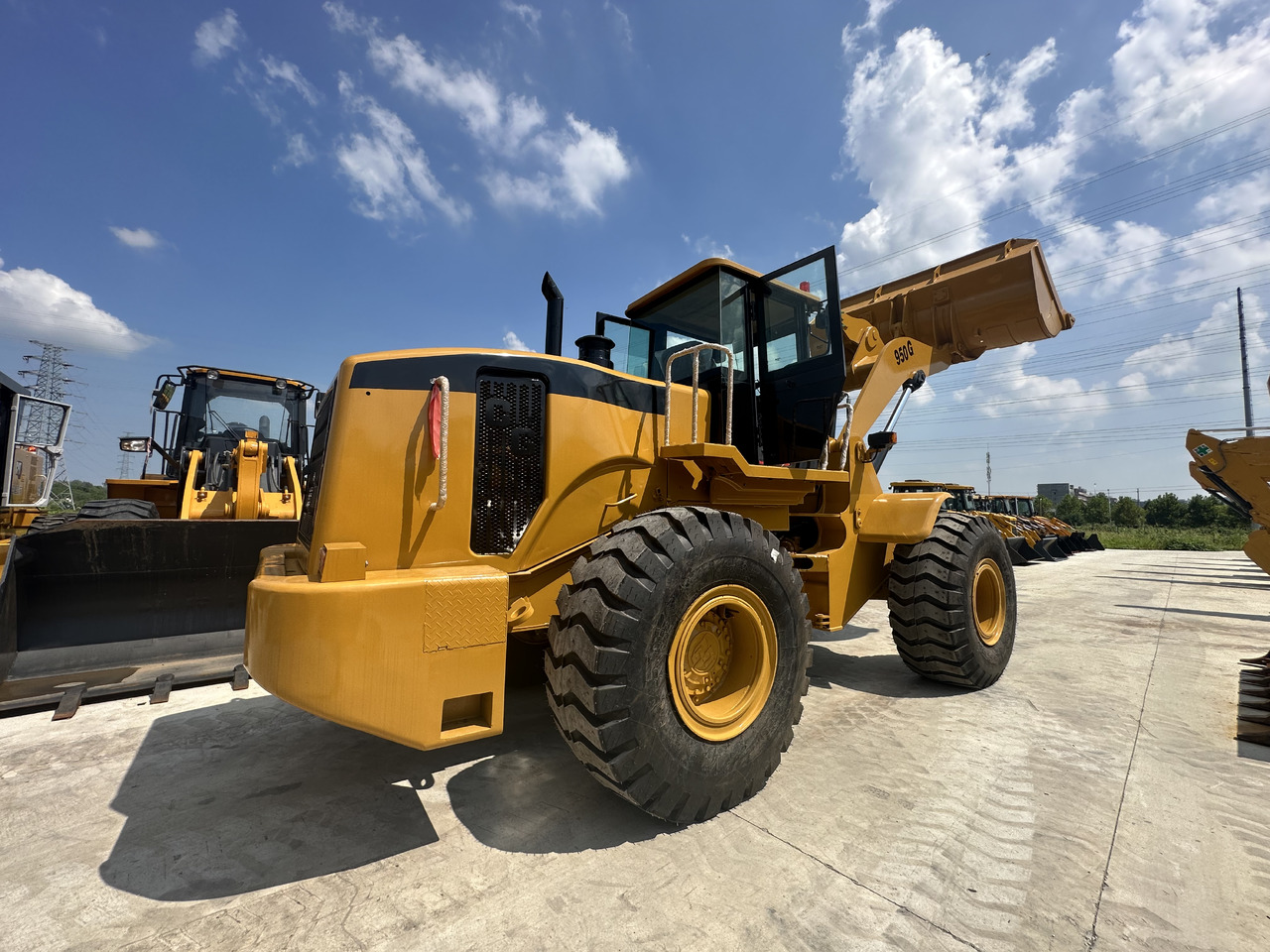 CATERPILLAR 950GC - Kolový nakladač: obrázek 3 CATERPILLAR 950GC - Kolový nakladač: obrázek 3