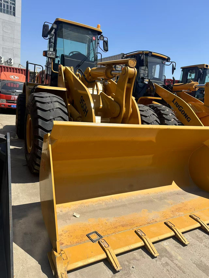 CATERPILLAR 950H - Kolový nakladač: obrázek 4 CATERPILLAR 950H - Kolový nakladač: obrázek 4