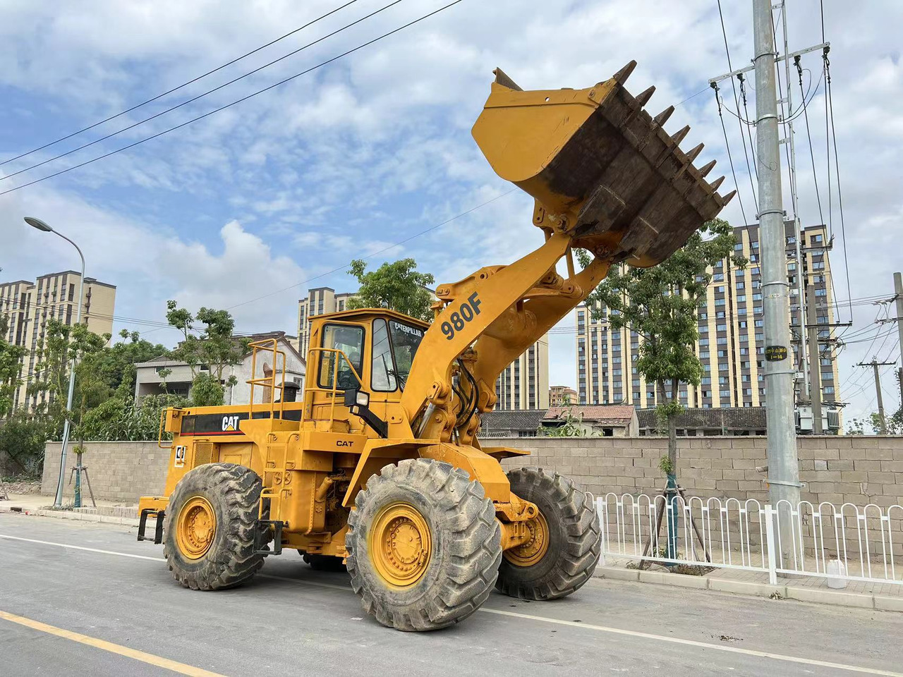 CATERPILLAR 980F - Pásový nakladač: obrázek 5 CATERPILLAR 980F - Pásový nakladač: obrázek 5