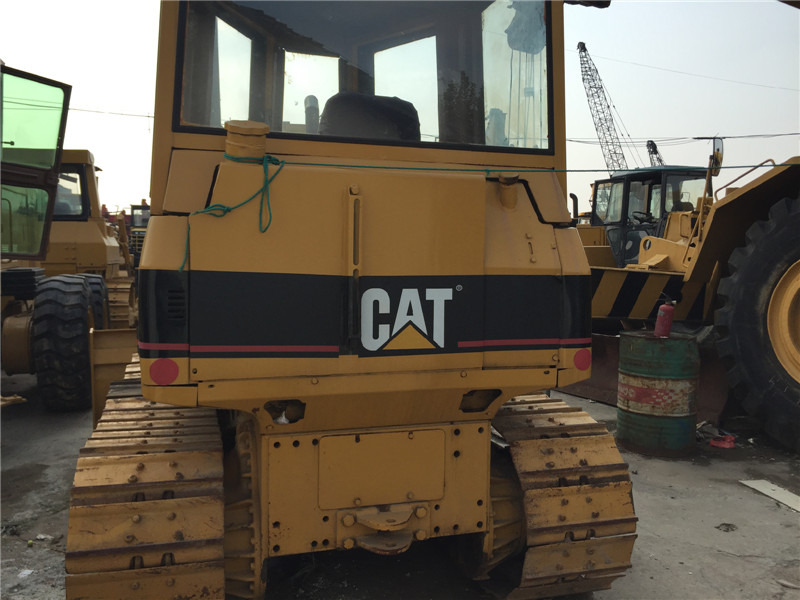 CATERPILLAR D5G - Buldozer: obrázek 5 CATERPILLAR D5G - Buldozer: obrázek 5