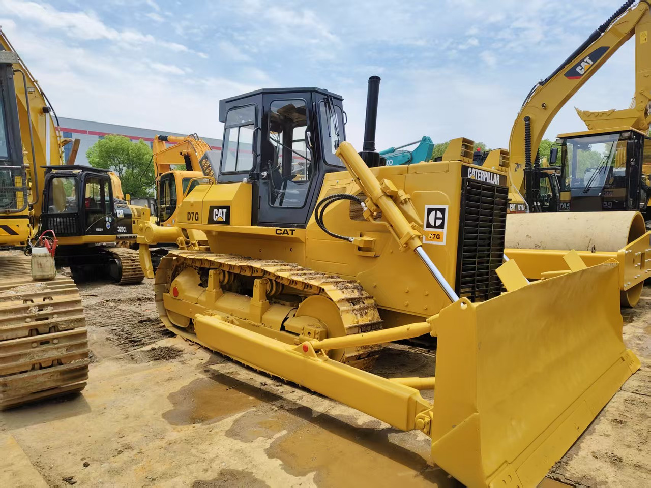 CATERPILLAR D7G - Buldozer: obrázek 4 CATERPILLAR D7G - Buldozer: obrázek 4