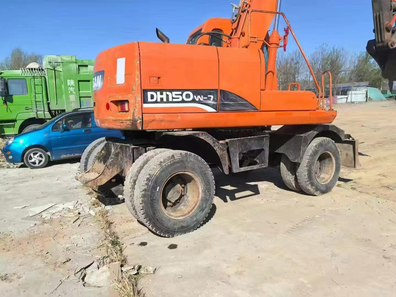 DOOSAN DH150W-7 - Kolesové rýpadlo: obrázek 4 DOOSAN DH150W-7 - Kolesové rýpadlo: obrázek 4
