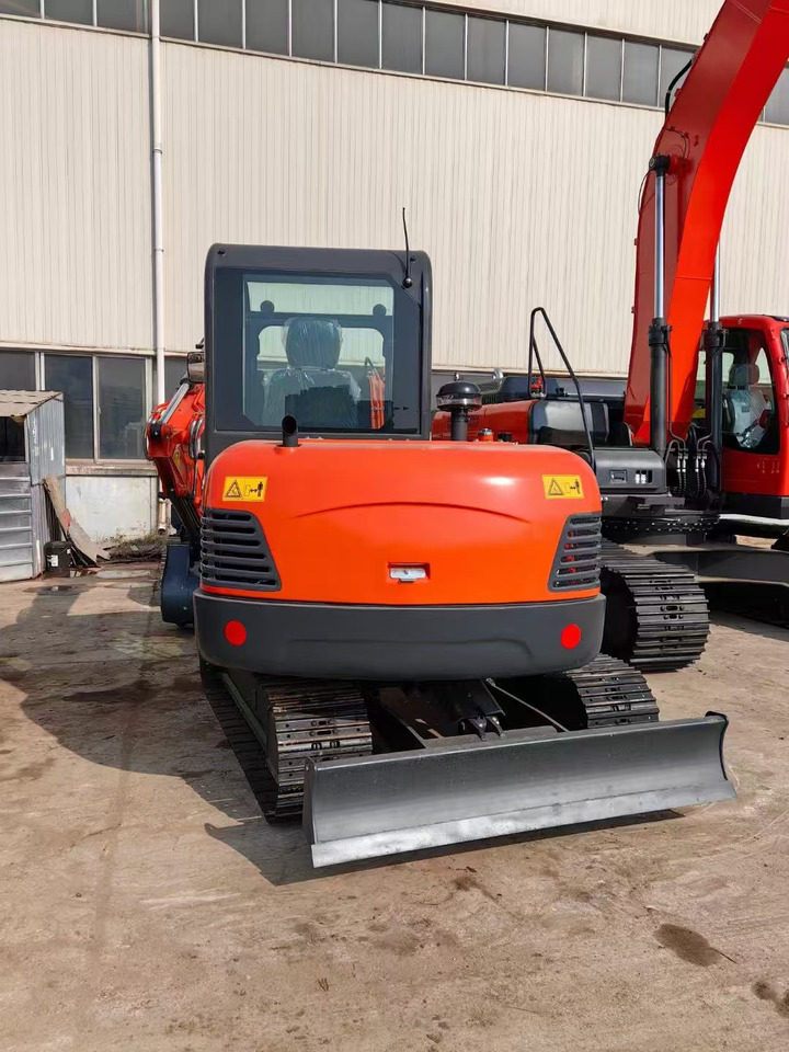 DOOSAN DH60-7 - Pásové rýpadlo: obrázek 3 DOOSAN DH60-7 - Pásové rýpadlo: obrázek 3